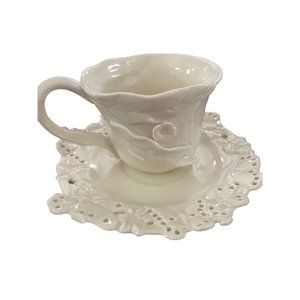 Tea Cup and Saucer exculsive